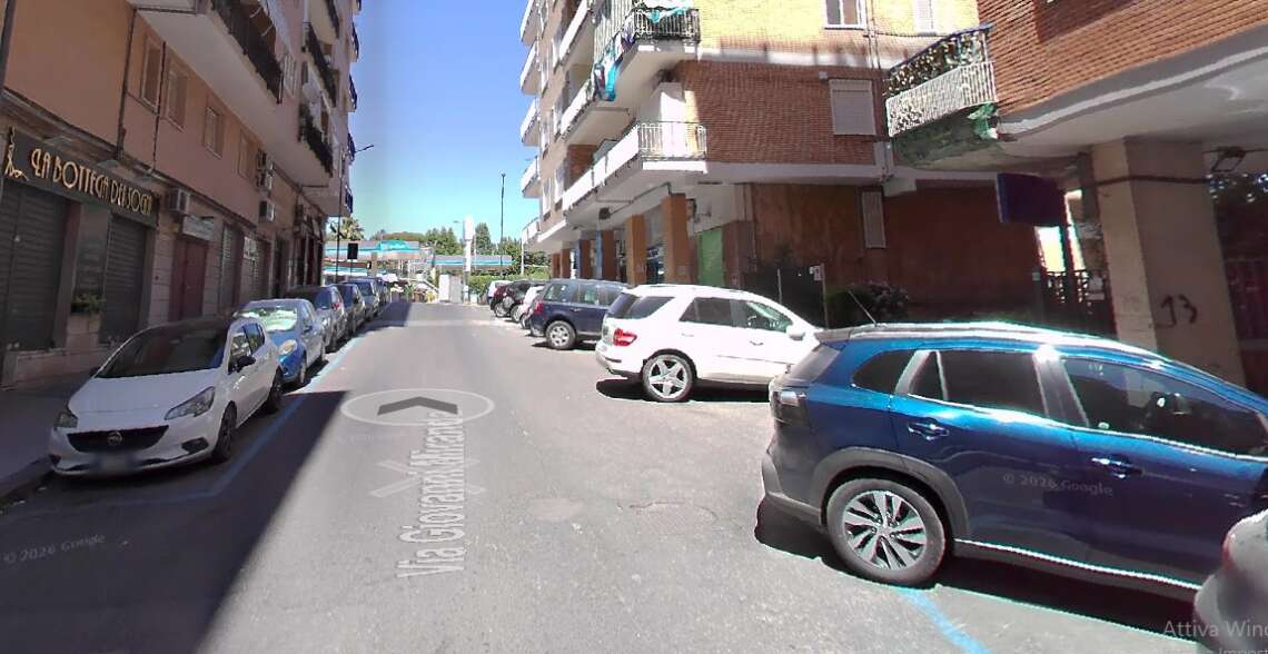 Bilocale in affitto in via Miranda con posto auto